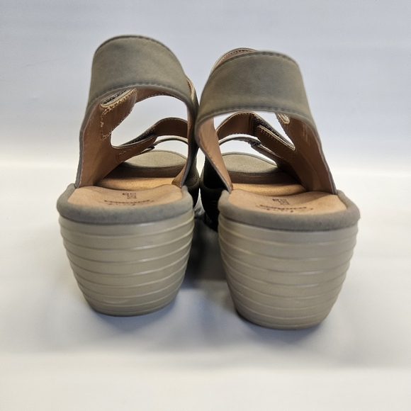 Clarks Reedly Juno Hook Loop Soft Cushion Grey Olive Green Wedge Sandal Shoes 9 - Picture 6 of 10